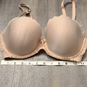 Victoria's Secret nude bra